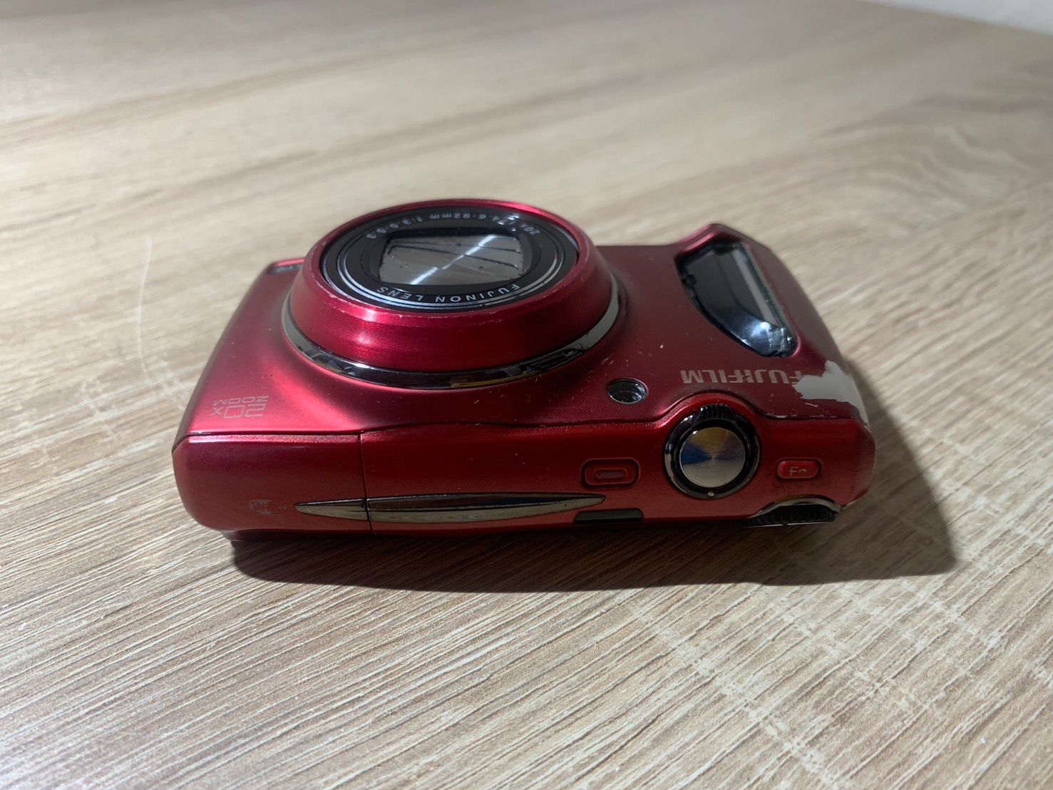 1354 FUJIFILM FINEPIX F900EXR レッド デジカメ ジャンク品【コ
