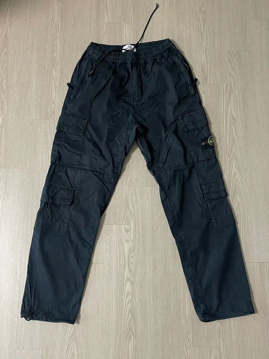 30-31 ストーンアイランド カーゴパンツ 百貨店購入