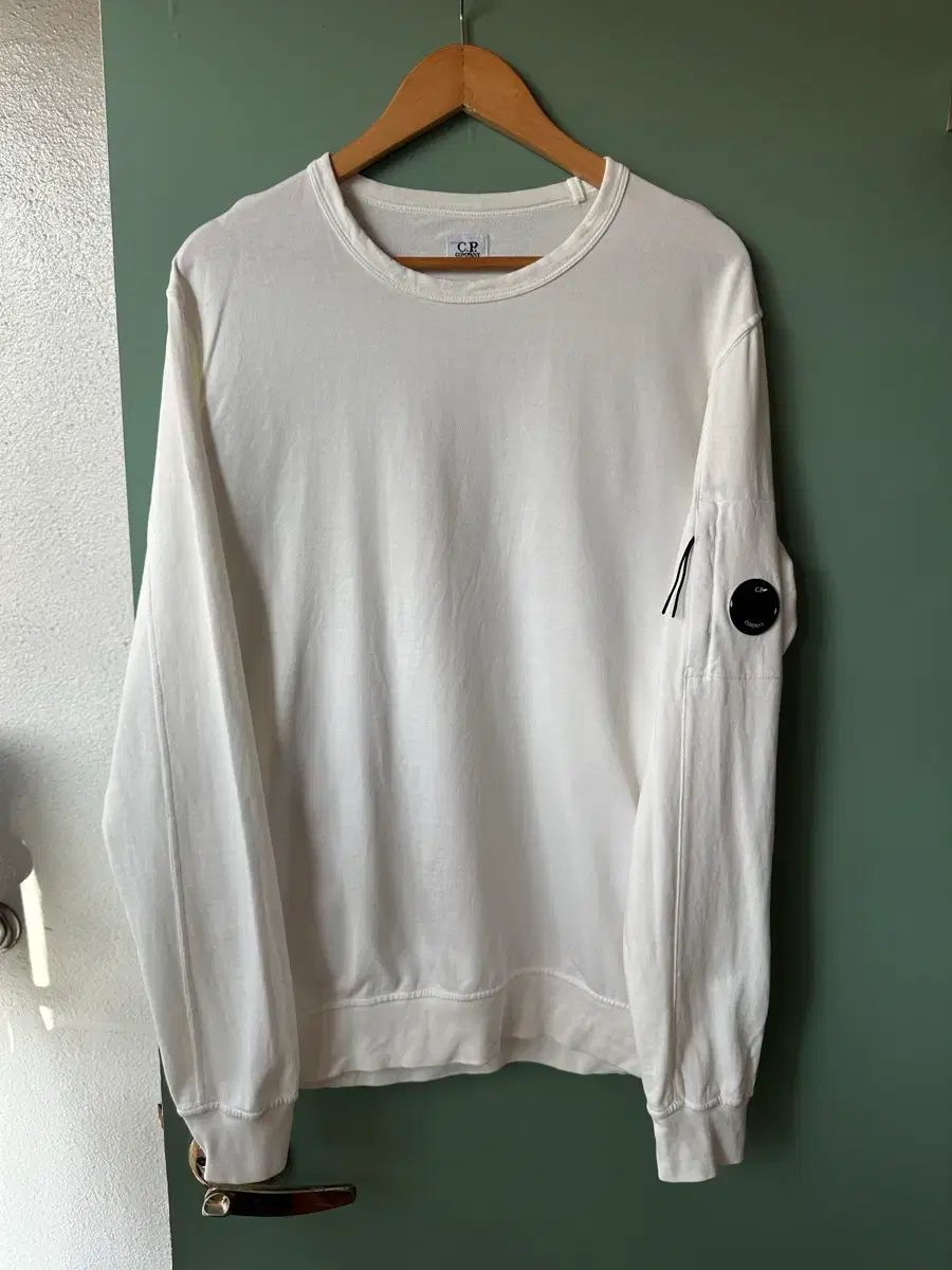C.P. COMPANY シーピーカンパニー スウェット 白 XL (105-110) 正規品