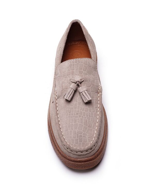 カルロスサンタナ メンズ シューズ スリッポン・ローファー Carlos by Carlosantana Mens Baez Tasseloafers Earth gray suede グレー カルロスサンタナ メンズ シューズ スリッポン・ローファー Carlos by Carlosantana Mens Baez Tasseloafers Earth gray suede グレー
