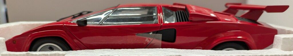京商 1/18 LAMBORGHINI COUNTACH LP500S (Red) 08320B