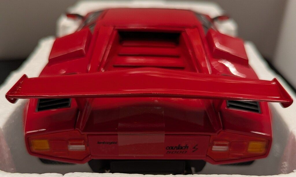京商 1/18 LAMBORGHINI COUNTACH LP500S (Red) 08320B
