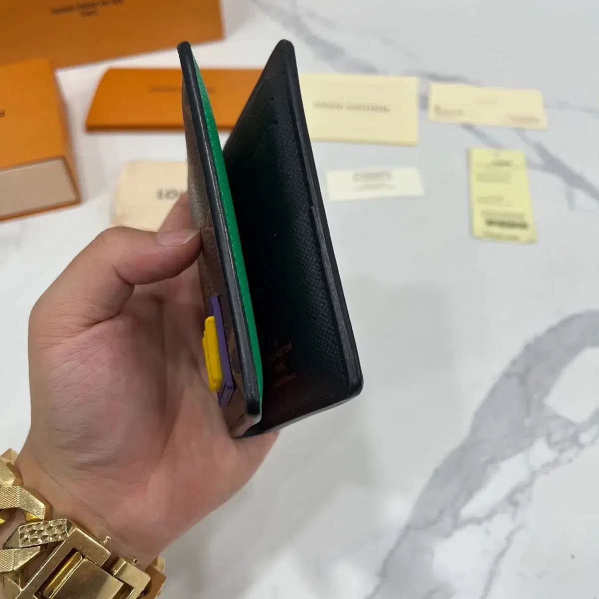 正規品/限定モデル ルイヴィトン モノグラム ラバー パッチ オーガナイザー カードウォレット 正規品/限定モデル ルイヴィトン モノグラム ラバー パッチ オーガナイザー カードウォレット
