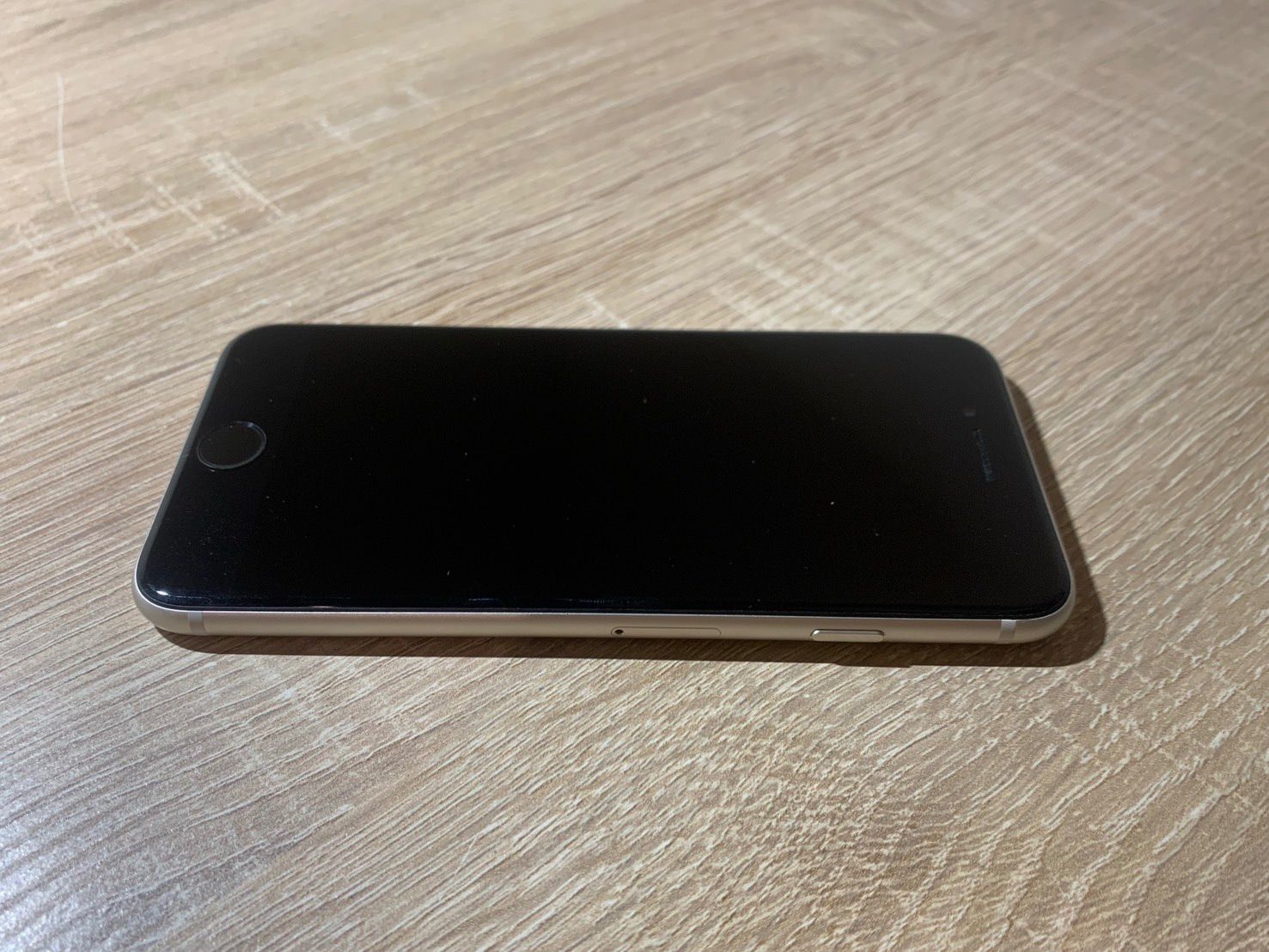 iPhone SE 3 128GB スターライト ジャンク品 - メルカリ
