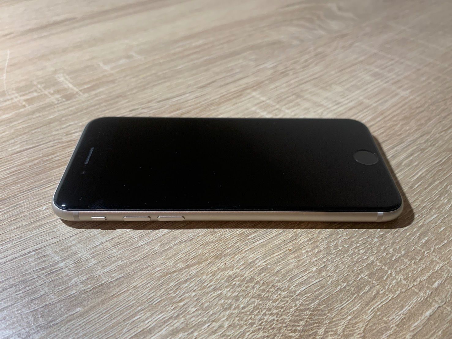 iPhone SE 3 128GB スターライト ジャンク品 - メルカリ