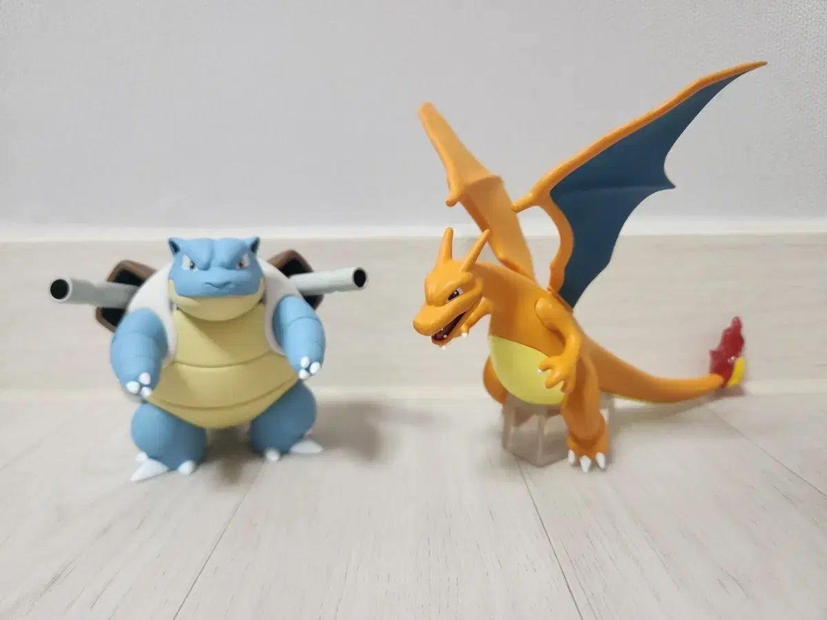 ポケットモンスター スケールワールド リザードン カメックス BANDAI
