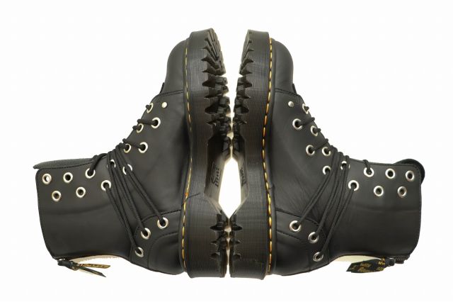 赤字超特価，定番】 ドクターマーチン DR.MARTENS Daria ダリア UK7 黒