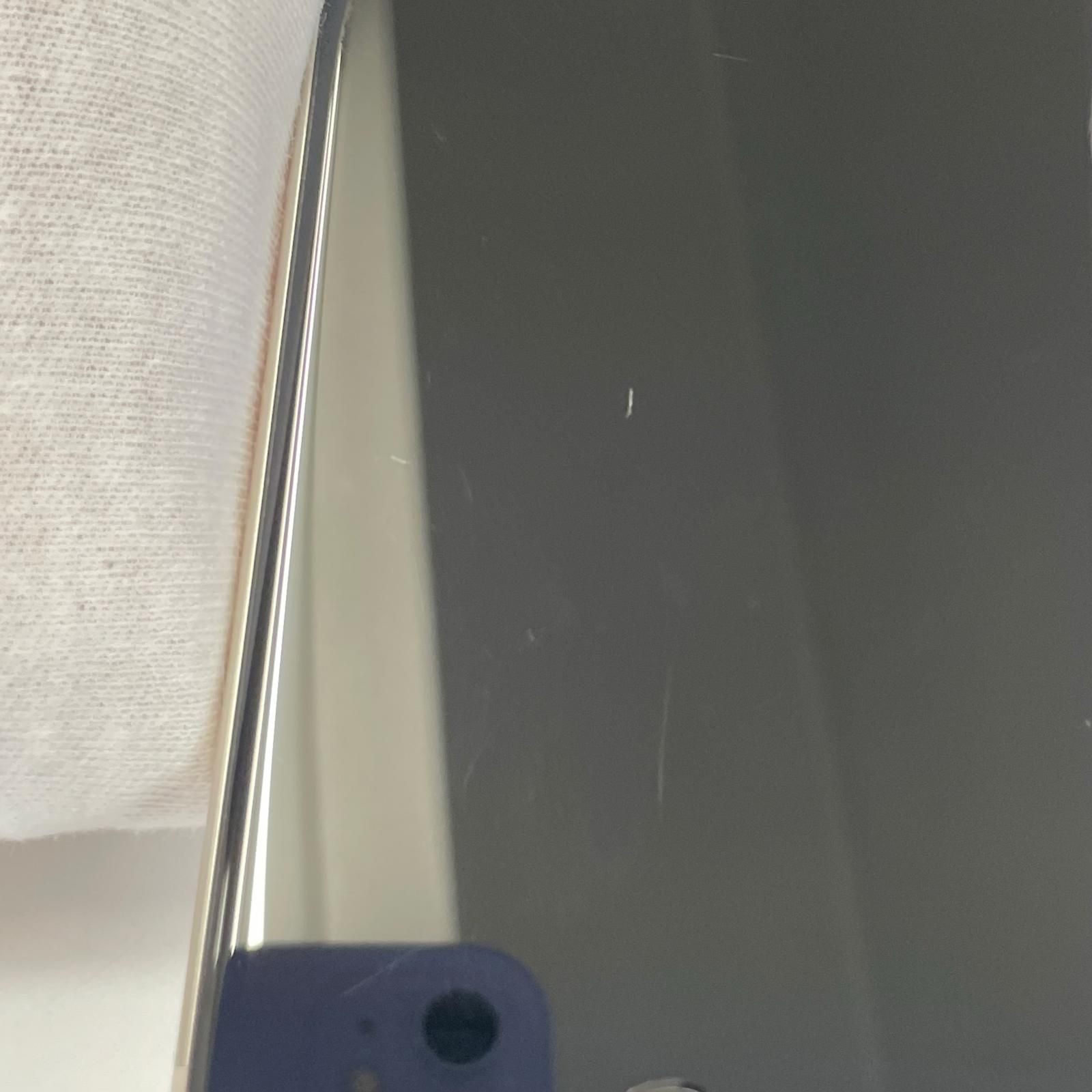 softbank iPhone SE(第3世代) 64GB スターライト