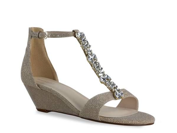 ベンジャミンウォーク レディース シューズ サンダル Touch Ups by Benjamin Walk Beatrix Wedge Sandal Champagne シャンパン