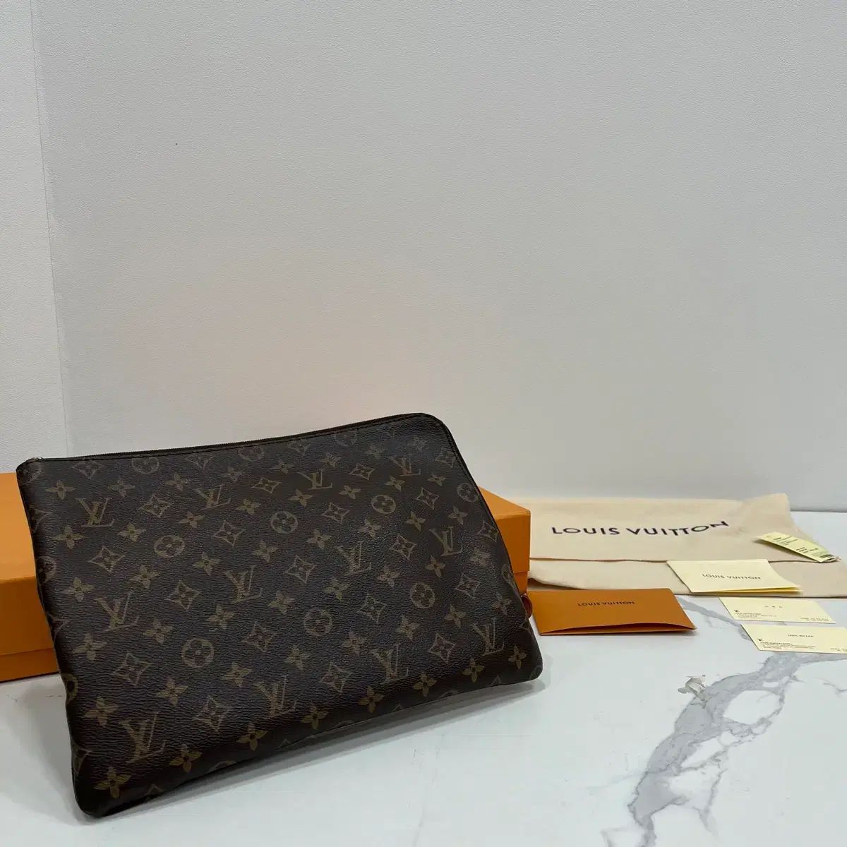 MM Louis Vuitton ルイヴィトン モノグラム エチュィヴォヤージュ クラッチバッグ