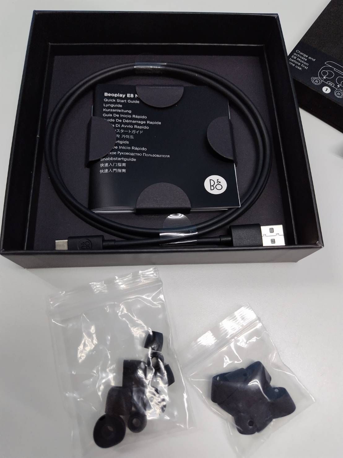 Bang & Olufsen Beoplay E8 Motion Alyx Edition Black ワイヤレス 