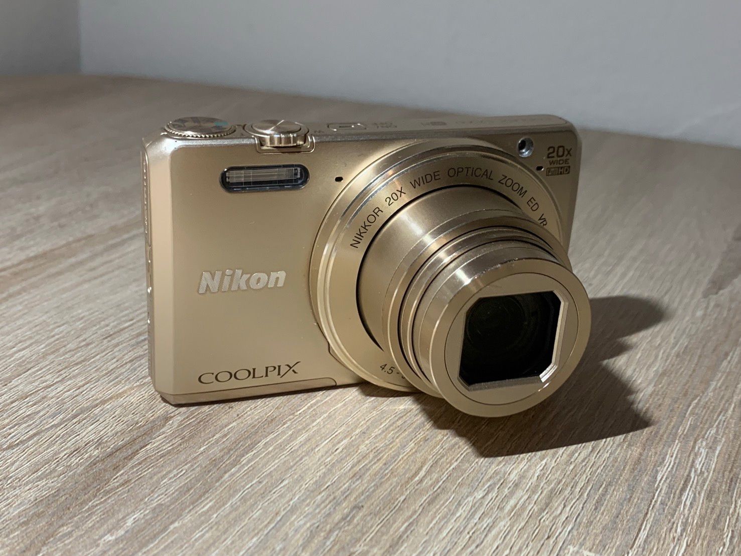 1367 Nikon COOLPIX S7000 ゴールド デジカメ ジャンク品【コ】 - メルカリ