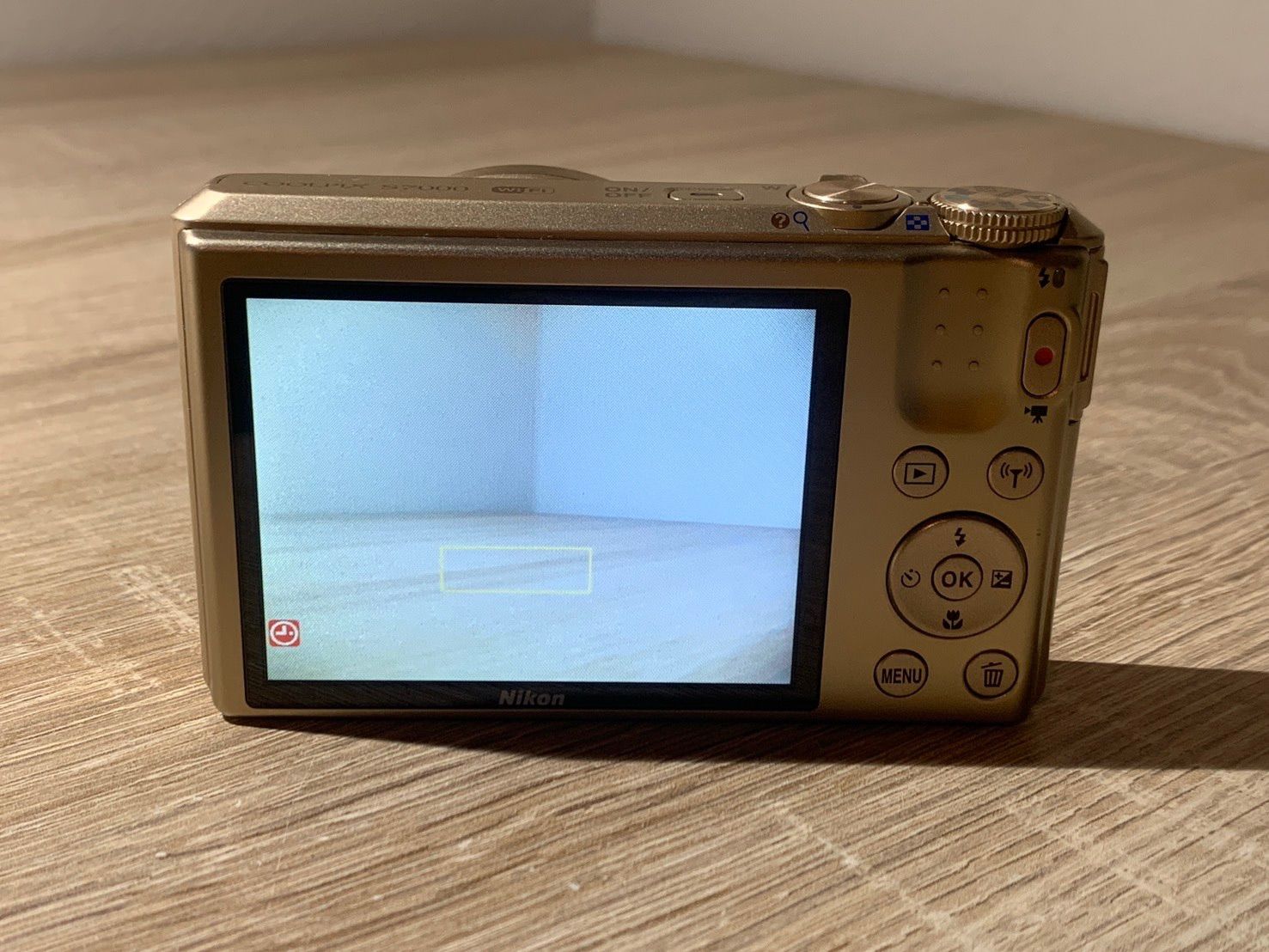 1367 Nikon COOLPIX S7000 ゴールド デジカメ ジャンク品【コ】 - メルカリ