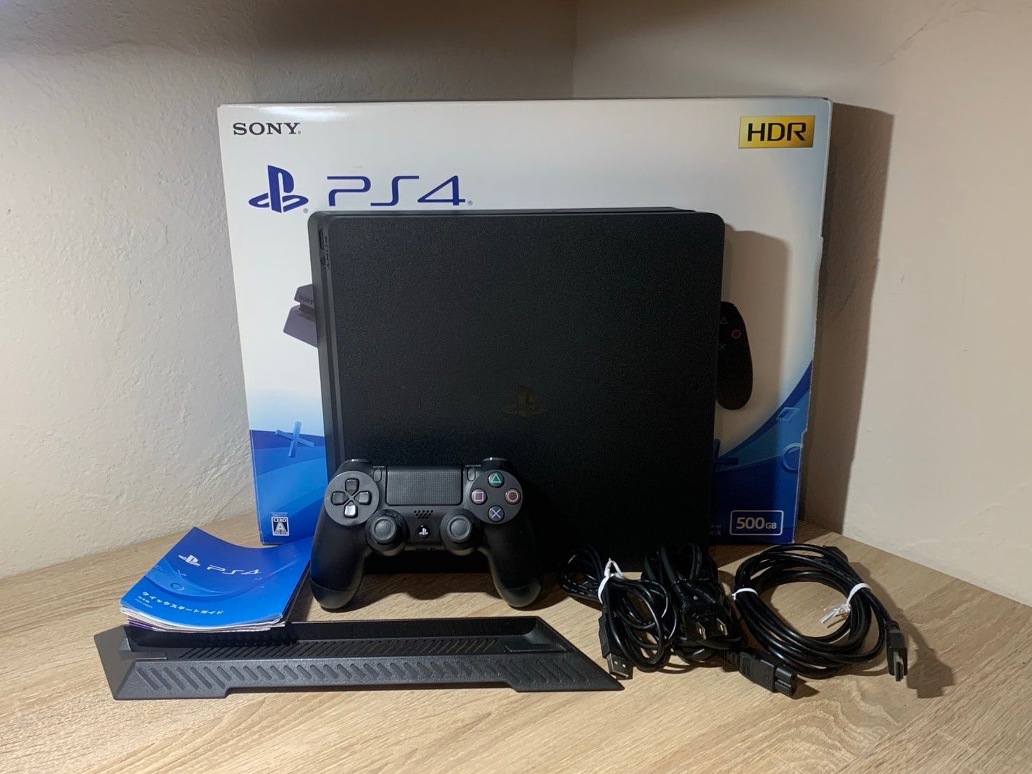 1328 PlayStation 4 CUH-2100A ブラック【宅】