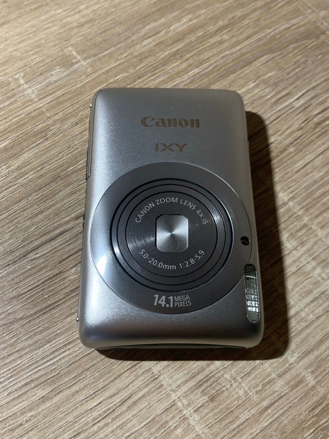 1380 Canon IXY 400F シルバー デジカメ 動作確認済み 美品【ネ