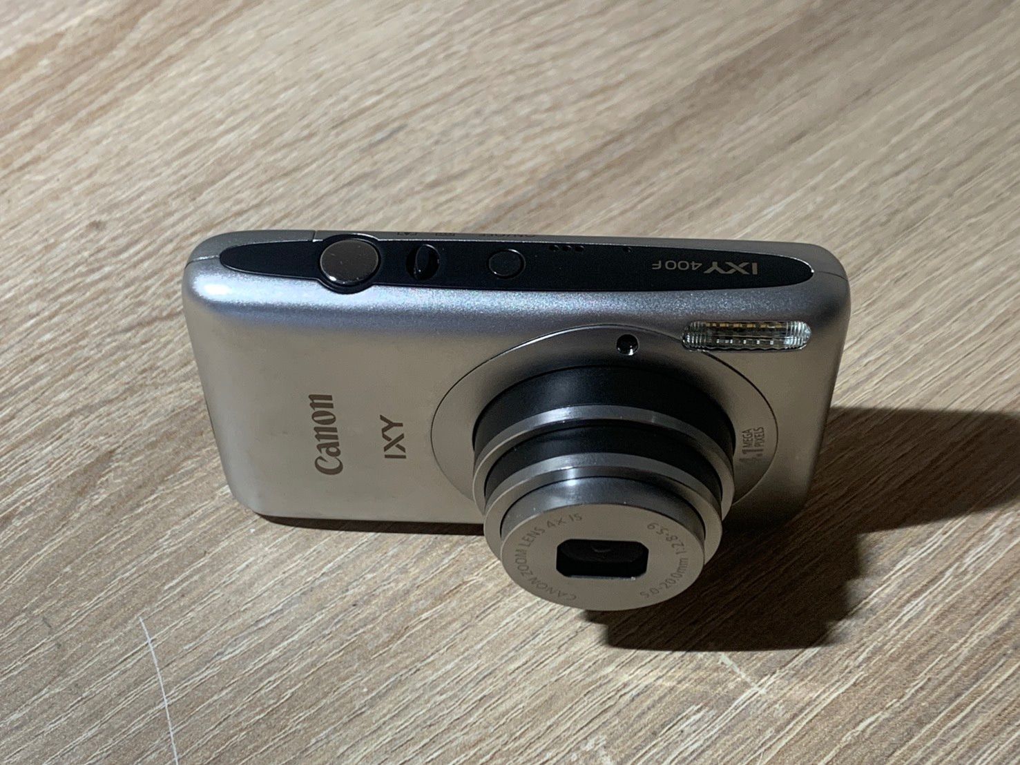 1380 Canon IXY 400F シルバー デジカメ 動作確認済み 美品【ネ