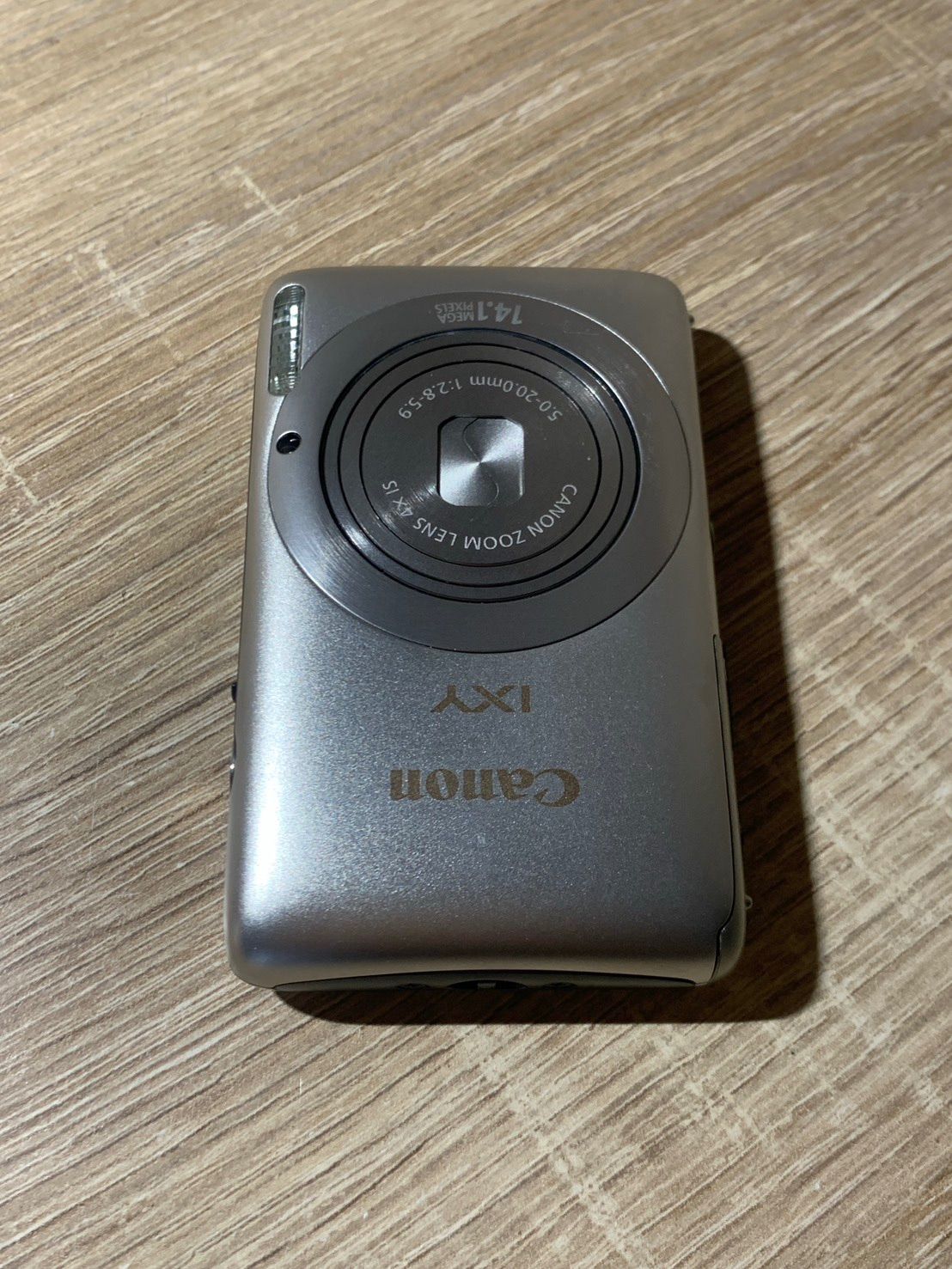 1380 Canon IXY 400F シルバー デジカメ 動作確認済み 美品【ネ
