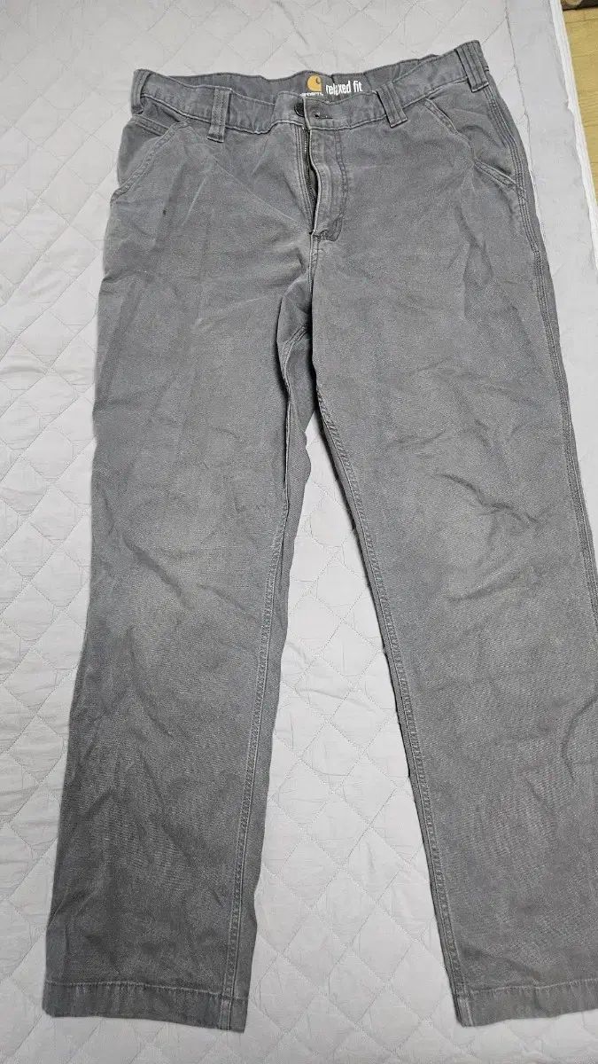 Carhartt カーハート ワークパンツ グレー リラックスド フィット 36/32