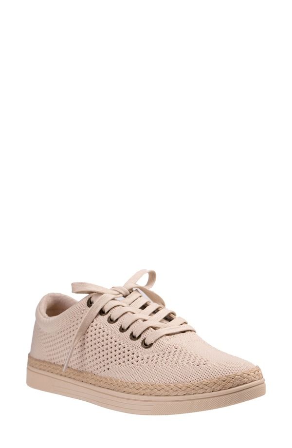 レヴィタライン レディース シューズ スニーカー Revitalign Macey Perforated Sneaker Sand Shell サンド