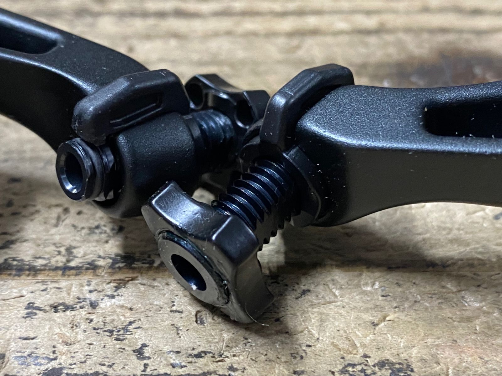 KF044 シマノ SHIMANO アルテグラ ULTEGRA BR-R8100 キャリパー