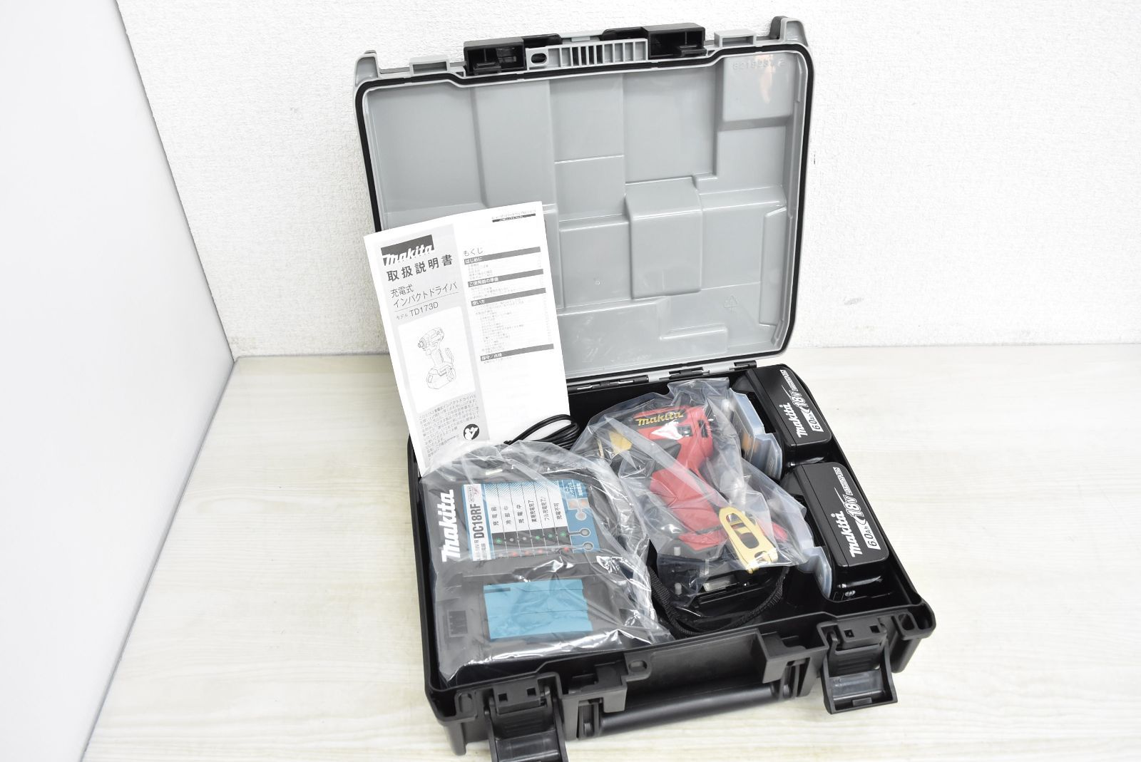 【未使用】makita TD173DGXPR 18V 6.0Ah 充電式インパクトドライバー LXT20周年記念限定カラー プレミアムレッド 管理番号:A008
