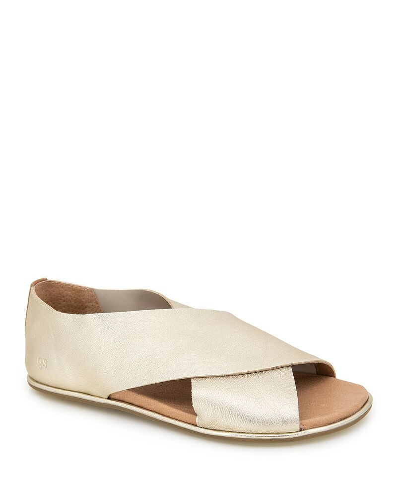 ケネスコール レディース シューズ サンダル Gentle Souls by Kenneth Cole Womens Laniey Slip On Crisscrossandals Champagne シャンパン