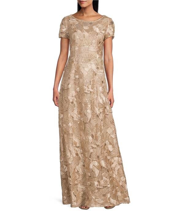 アレックスイブニングス レディース トップス ワンピース A ライン プチ レース Alex Evenings Petite Size Lace Scoop Neck Short Sleeve ALine Gown Champagne シャンパン