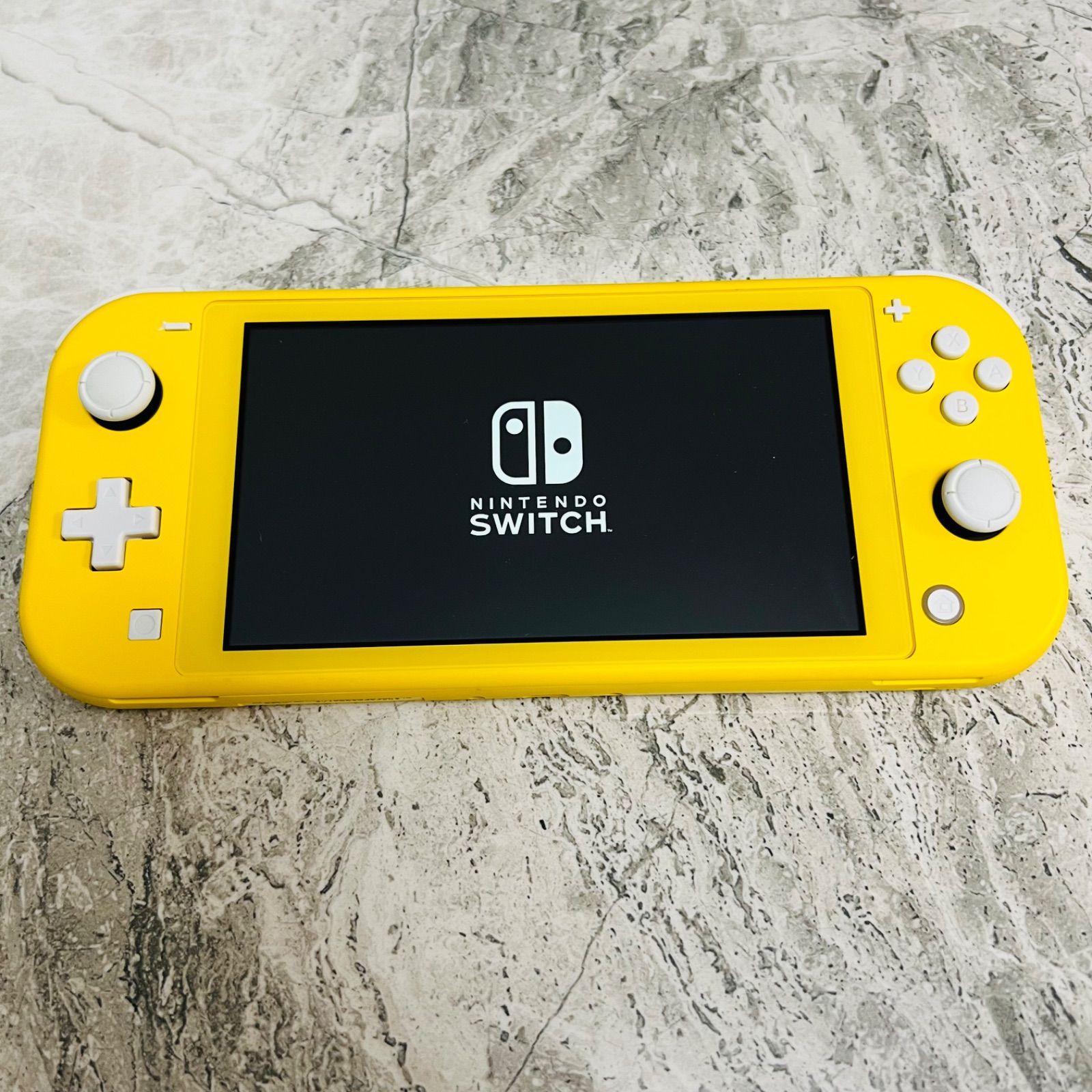 【完動品】 Nintendo Switch lite　イエロー