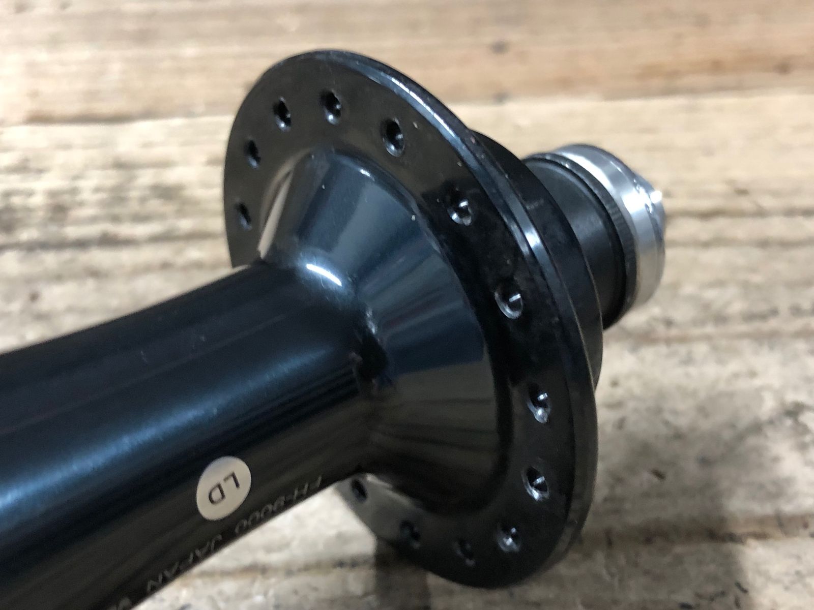 IJ880 シマノ SHIMANO デュラエース DURA-ACE FH-9000 F/18H R/32H