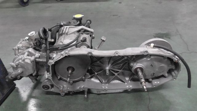 マジェスティS　SG28J-013xxx　の　エンジン:#1780624393