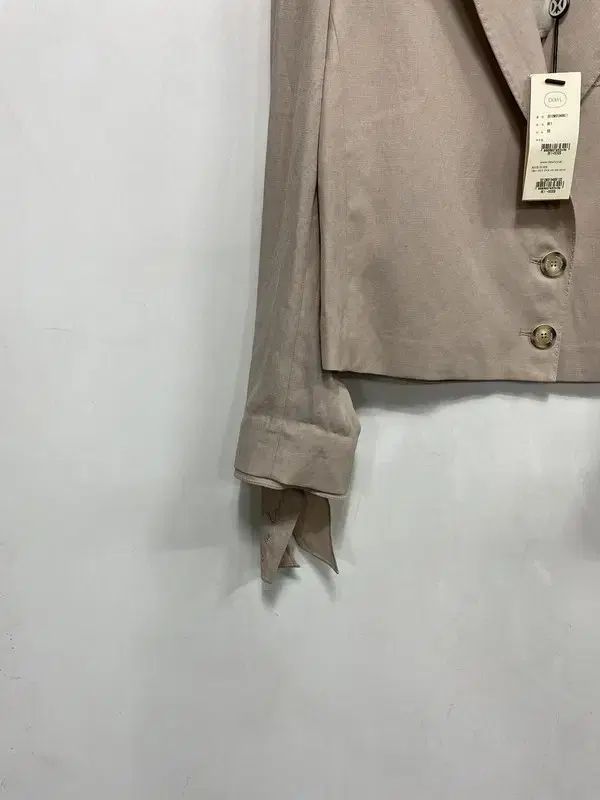 レディース Sサイズ / DEWL (新品) 21SS ダブルボタン クロップド ジャケット レディース Sサイズ / DEWL (新品) 21SS ダブルボタン クロップド ジャケット