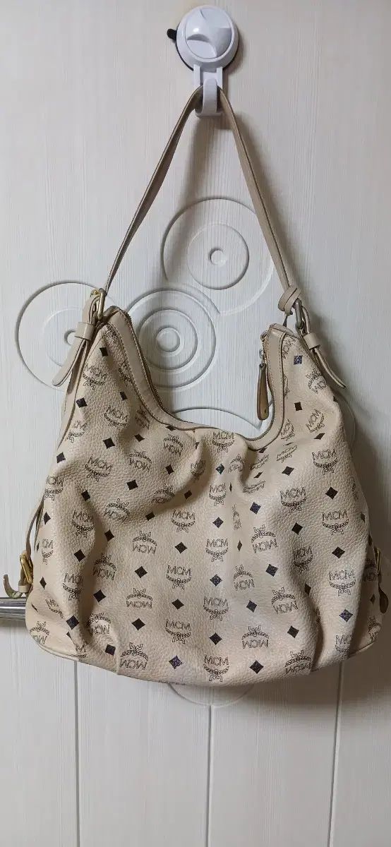 正規品 MCM エム シー エム バッグ 正規品 MCM エム シー エム バッグ