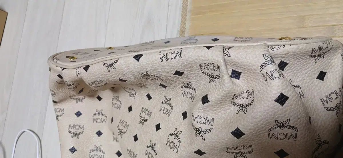正規品 MCM エム シー エム バッグ 正規品 MCM エム シー エム バッグ