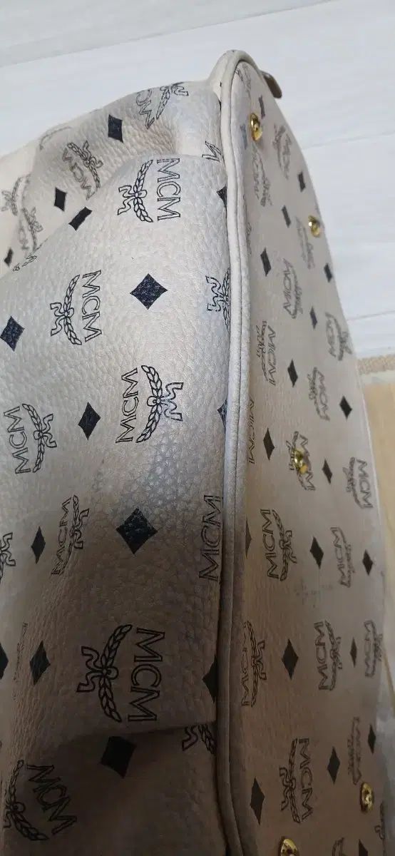 正規品 MCM エム シー エム バッグ 正規品 MCM エム シー エム バッグ