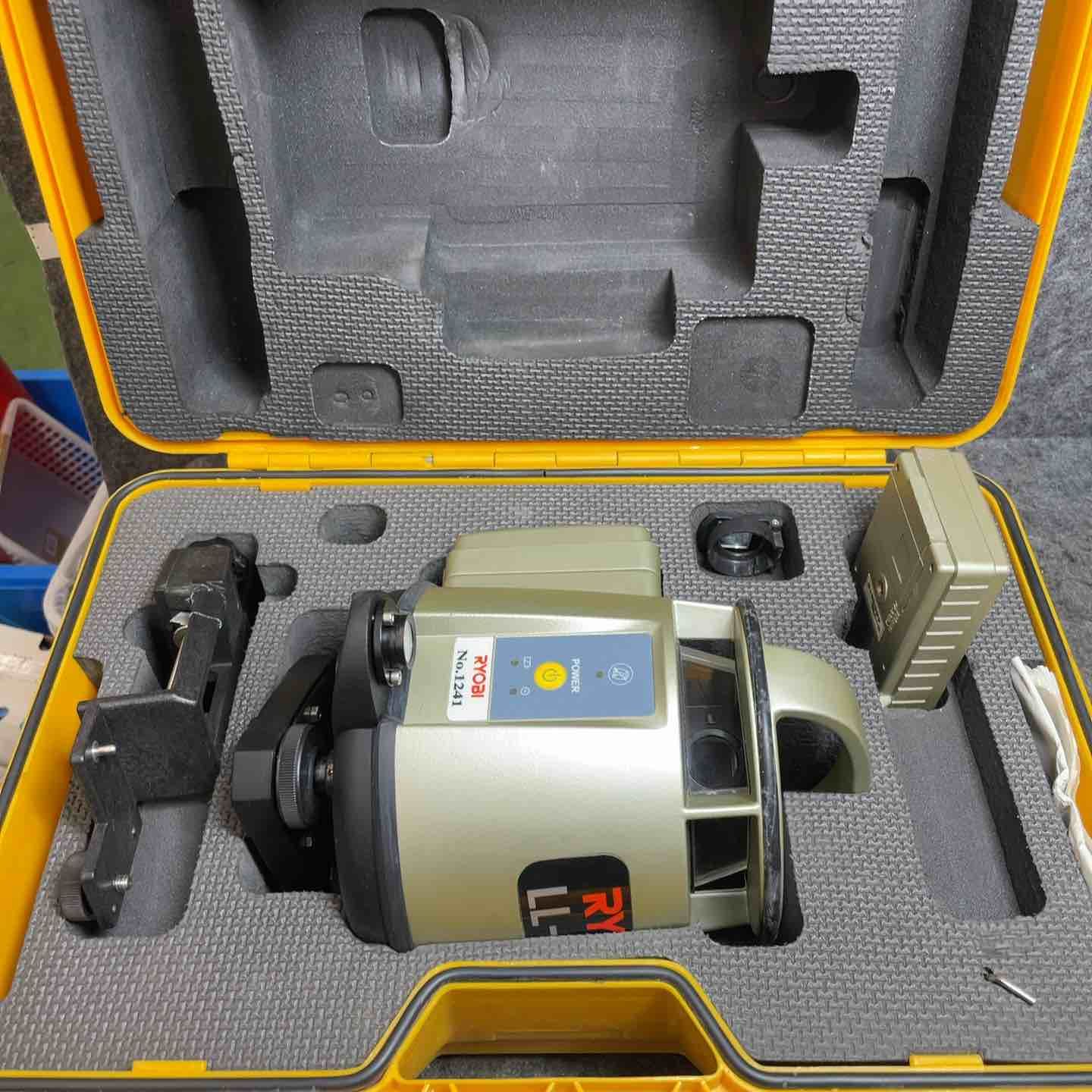 リョービ(RYOBI) 回転レーザ LL-150C【桶川店】