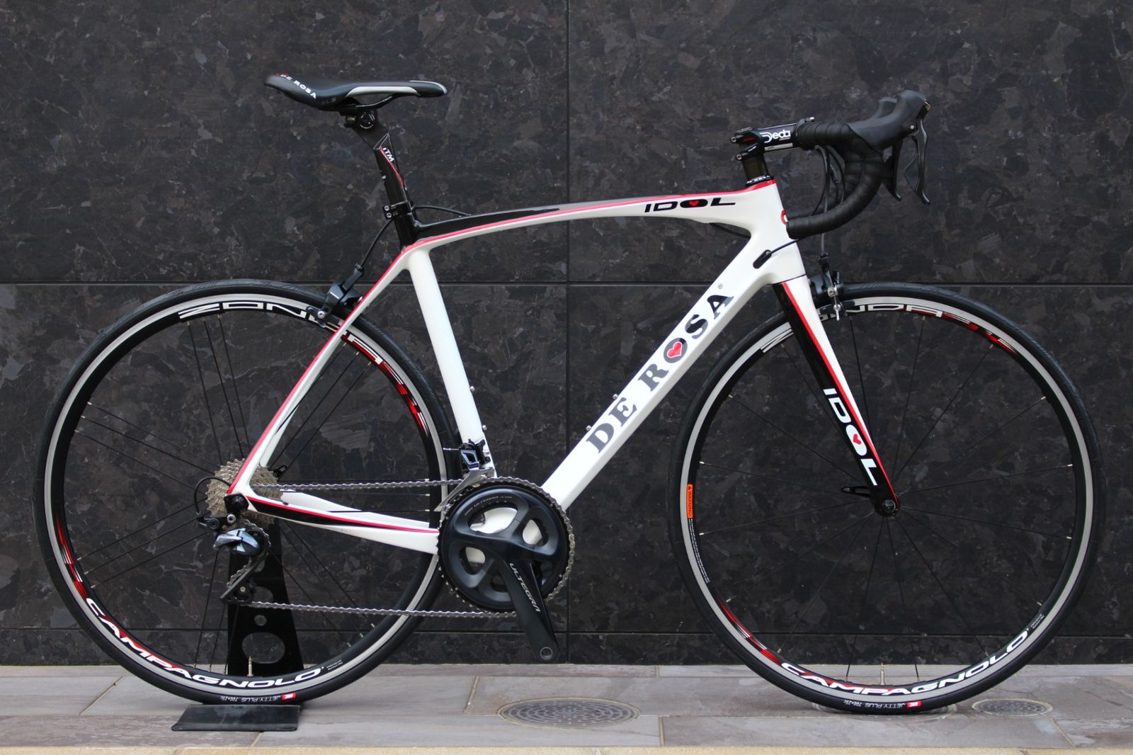 デローザ DE ROSA アイドル IDOL 2017モデル 54.5サイズ シマノ アルテグラ R8000 11S カーボン ロードバイク ZONDA 【福岡店】 106,850円