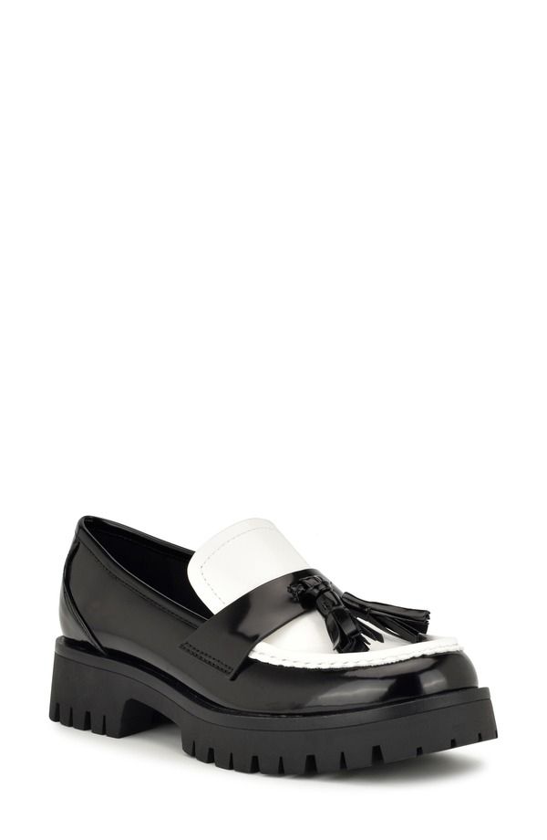 ナインウェスト レディース シューズ スリッポン・ローファー プラットフォーム Nine West Garry Platform Tasseloafer Black White ホワイト