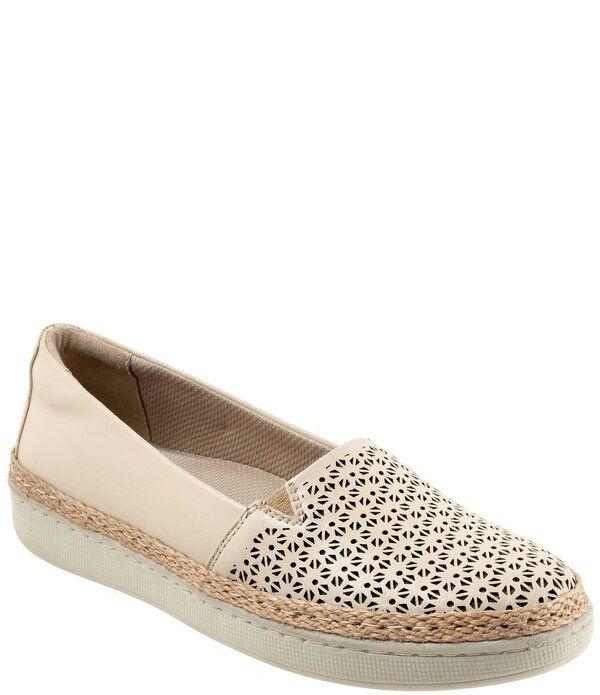 トロッターズ レディース シューズ パンプスニーカー レザー Trotters Accent Perforated Leather Slip on Espadrille Sneakers Ivory アイボリー