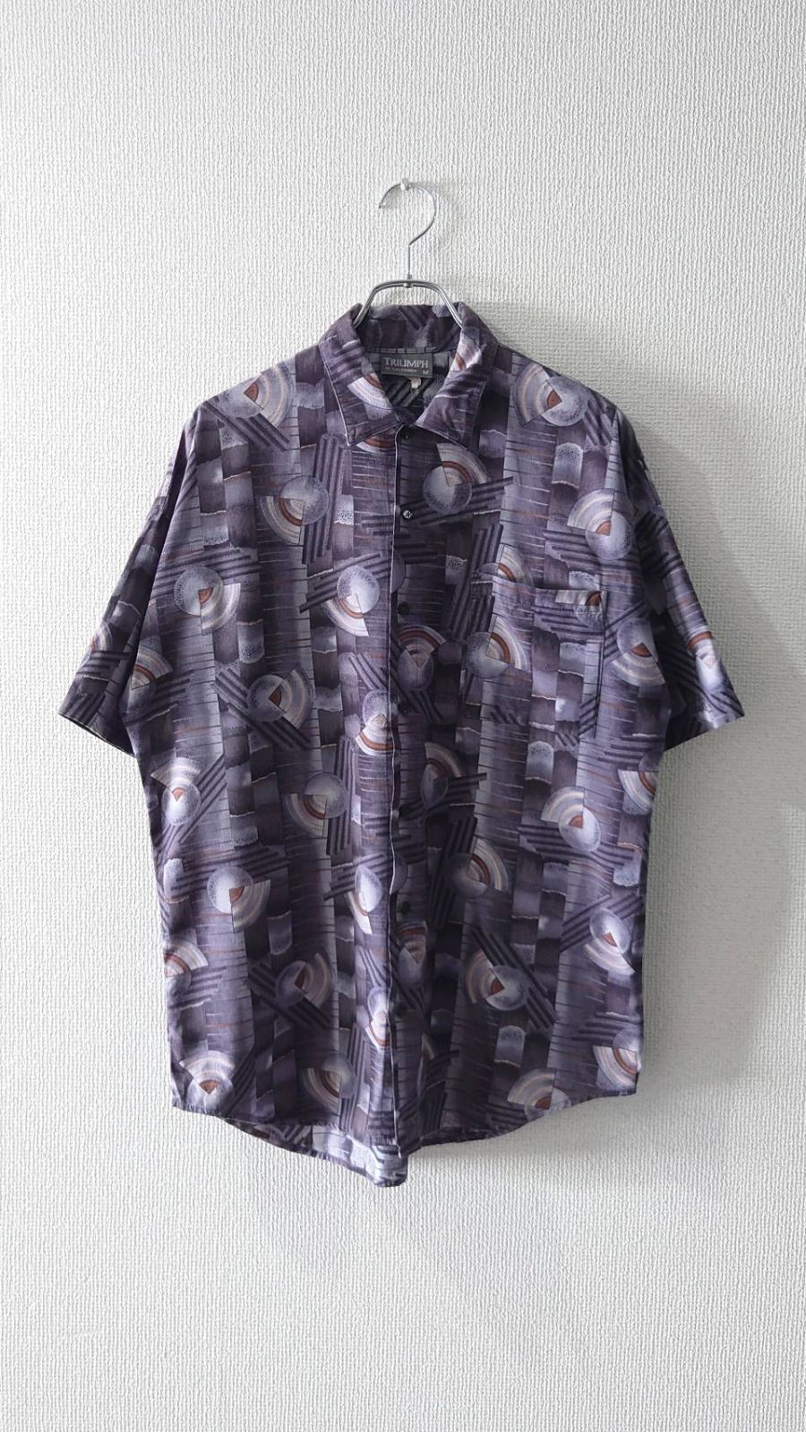 80’s TRIUMPH OF CALIFORNIA USA製 Cotton and rayon short-sleeve art print shirt M