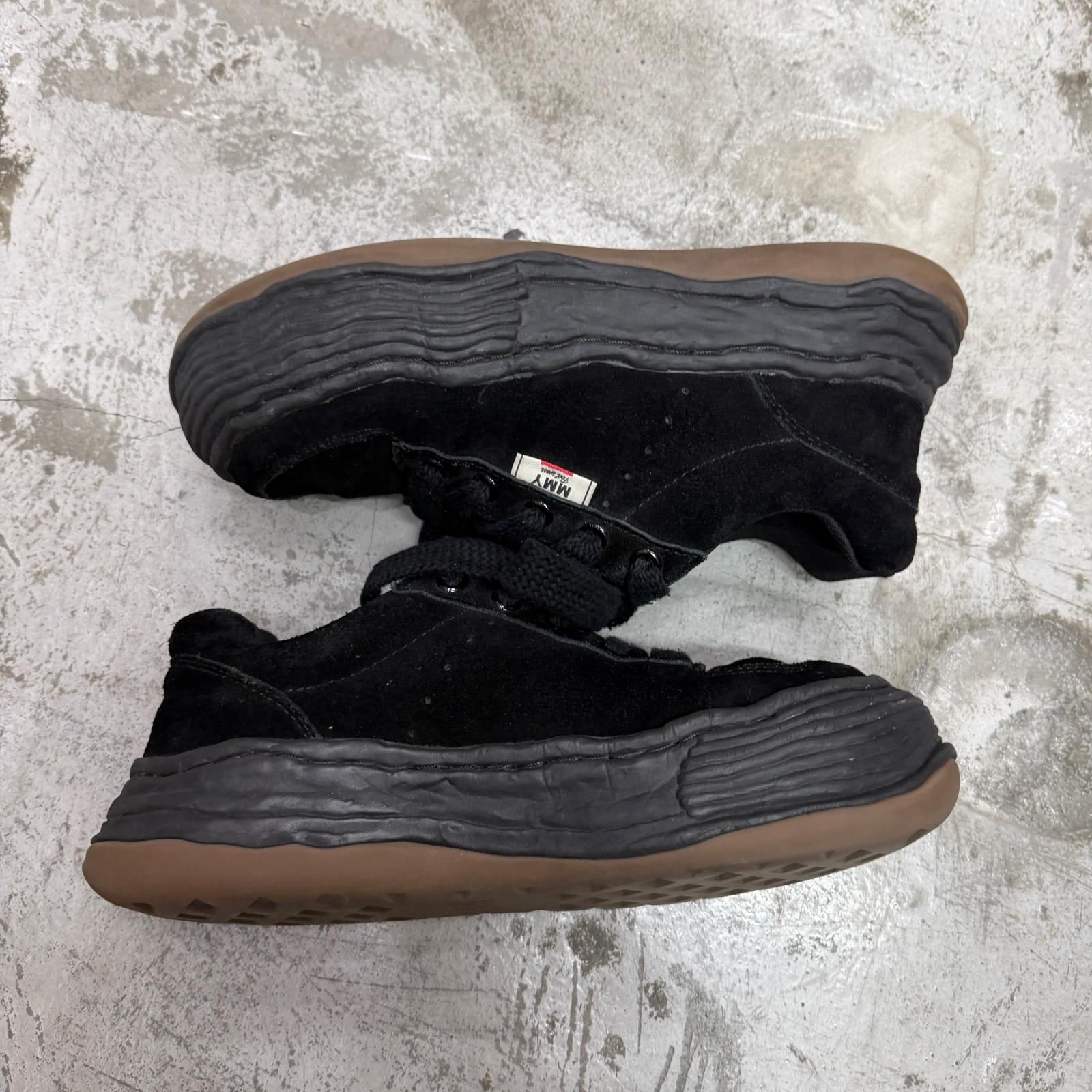 Maison MIHARA YASUHIRO OLIVER OG Sole Suede Low-top Sneaker 