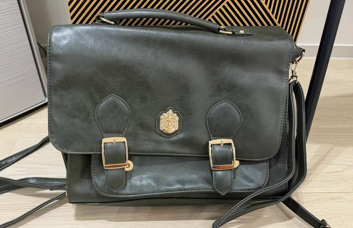 ハリーポッタースタジオ 正規品 スリザリン FLAPPER バッグ
