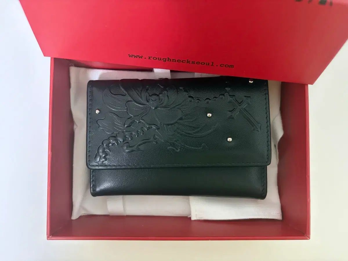 ラフネック 財布 出品