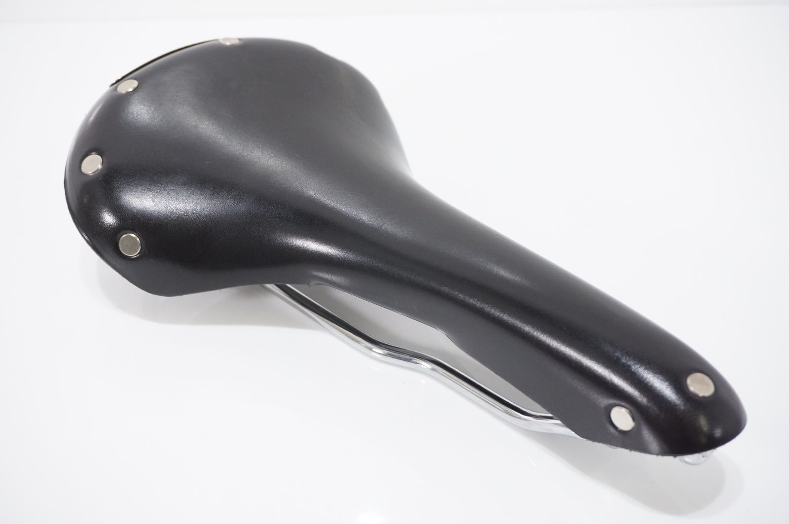 BROOKS 「ブルックス」 SWALLOW B15 CHROME サドル / バイチャリAKIBA店 17,400円
