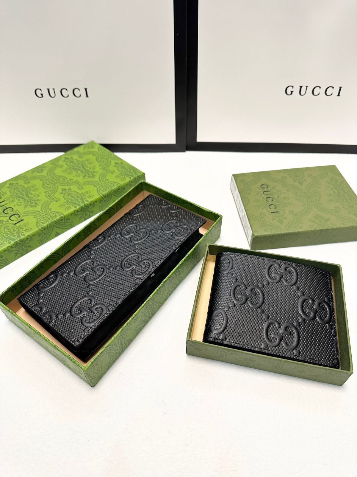 GUCCIグッチ、財布、超マルチキャリー、新型メンズロング、ショート、二つ折り[本日特価|新品未使用品]