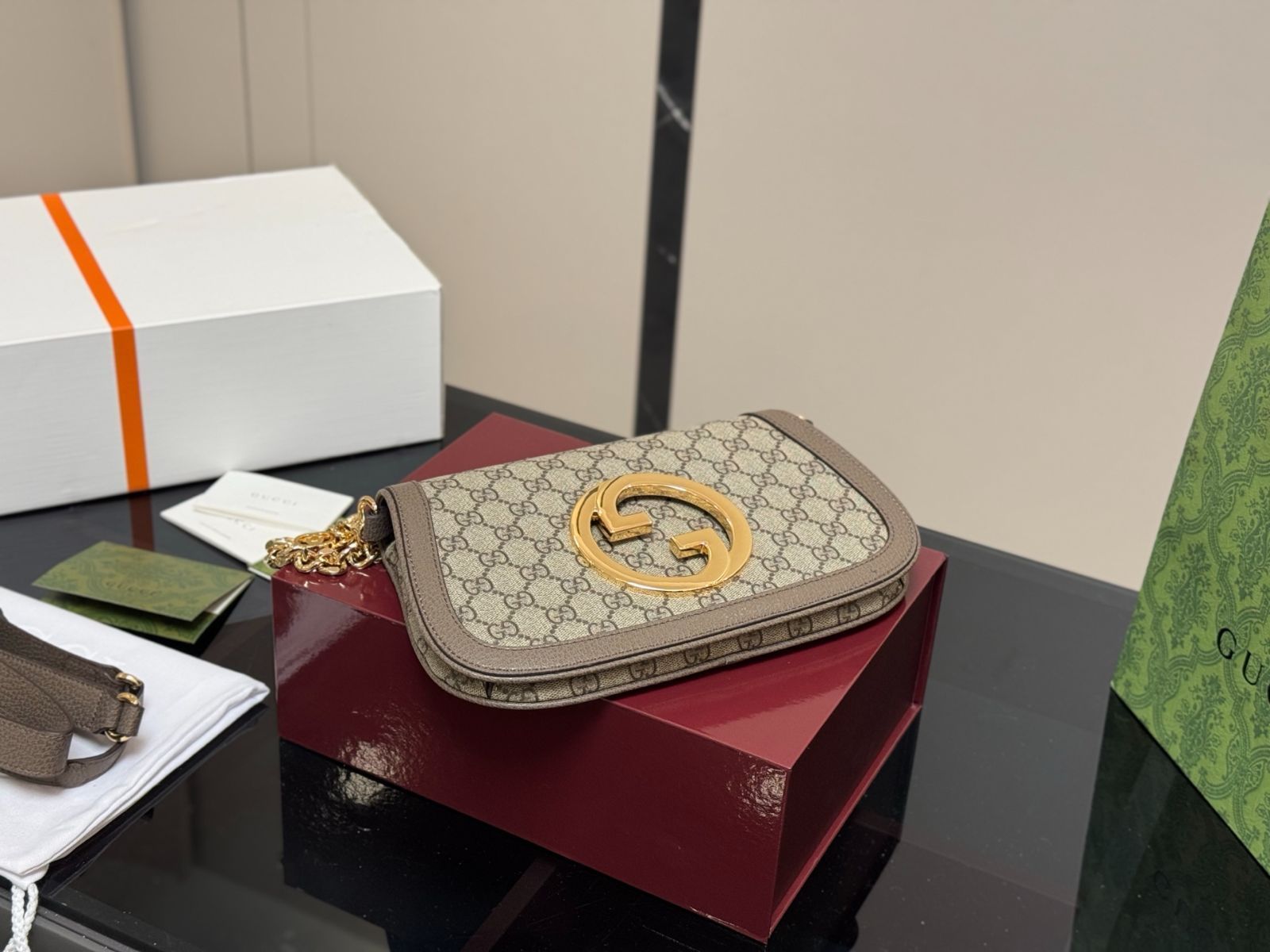 【今日特価】Gucci Blondie Shoulder Bag グッチ ブロンディ ショルダーバッグ-WTO輸入