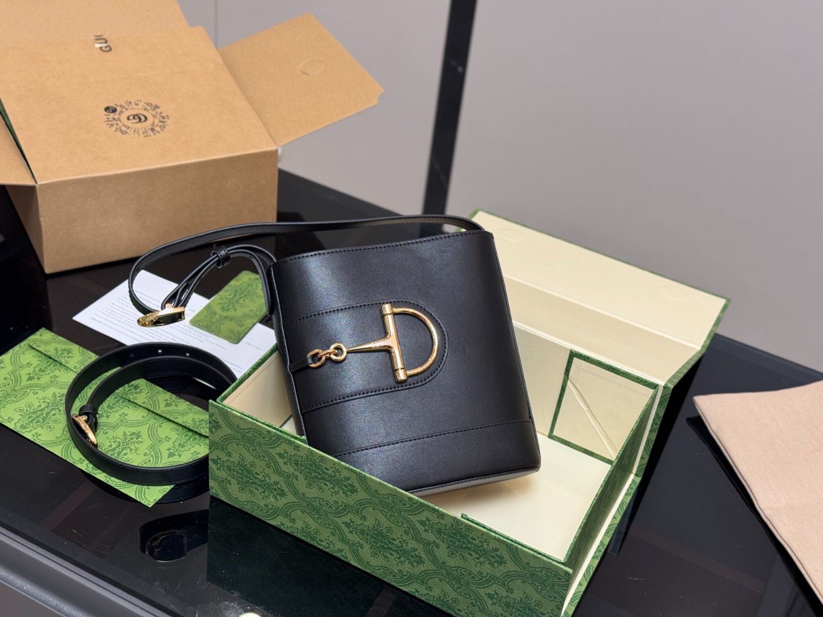 【今日特価】Gucci Street Style Bucket Bag グッチ ストリートスタイルバケットバッグ-WTO輸入