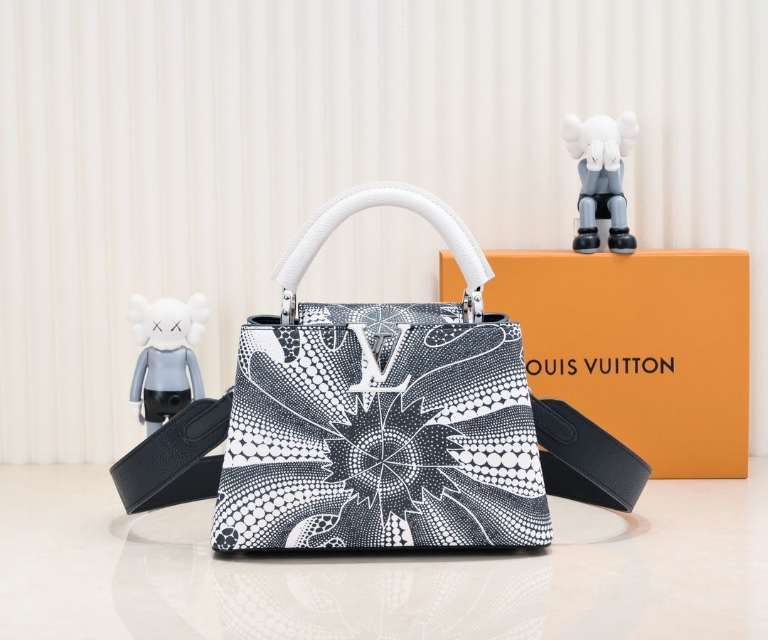 Louis Vuitton、リュックサック、手首バッグ、旅行バッグ、手に提げて肩にかけてもいい、暗潮が押し寄せて目がくらむデザイン