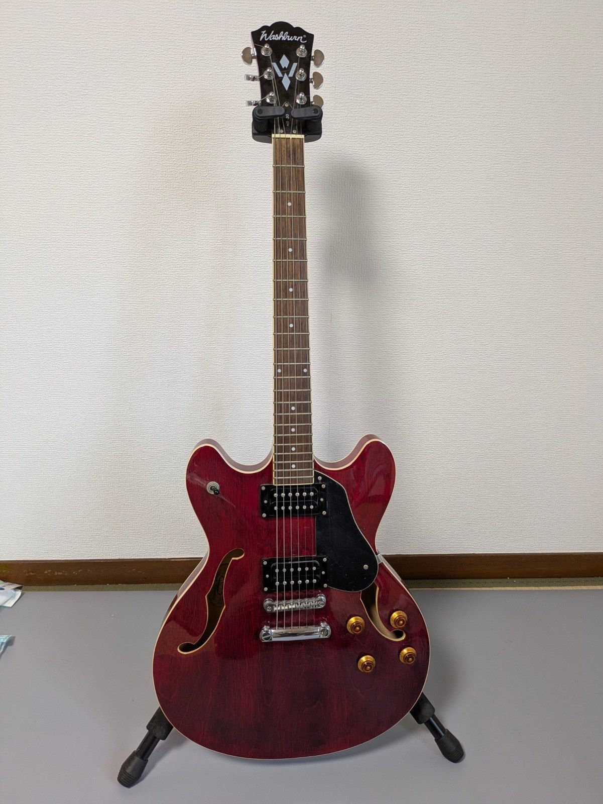 【動作良】Washburn ワッシュバーン HB-30 CH セミアコースティックギター セミアコ チェリーレッド エレキギター グローバーペグ搭載 125周年記念モデル 音出し確認済み バック擦れキズあり