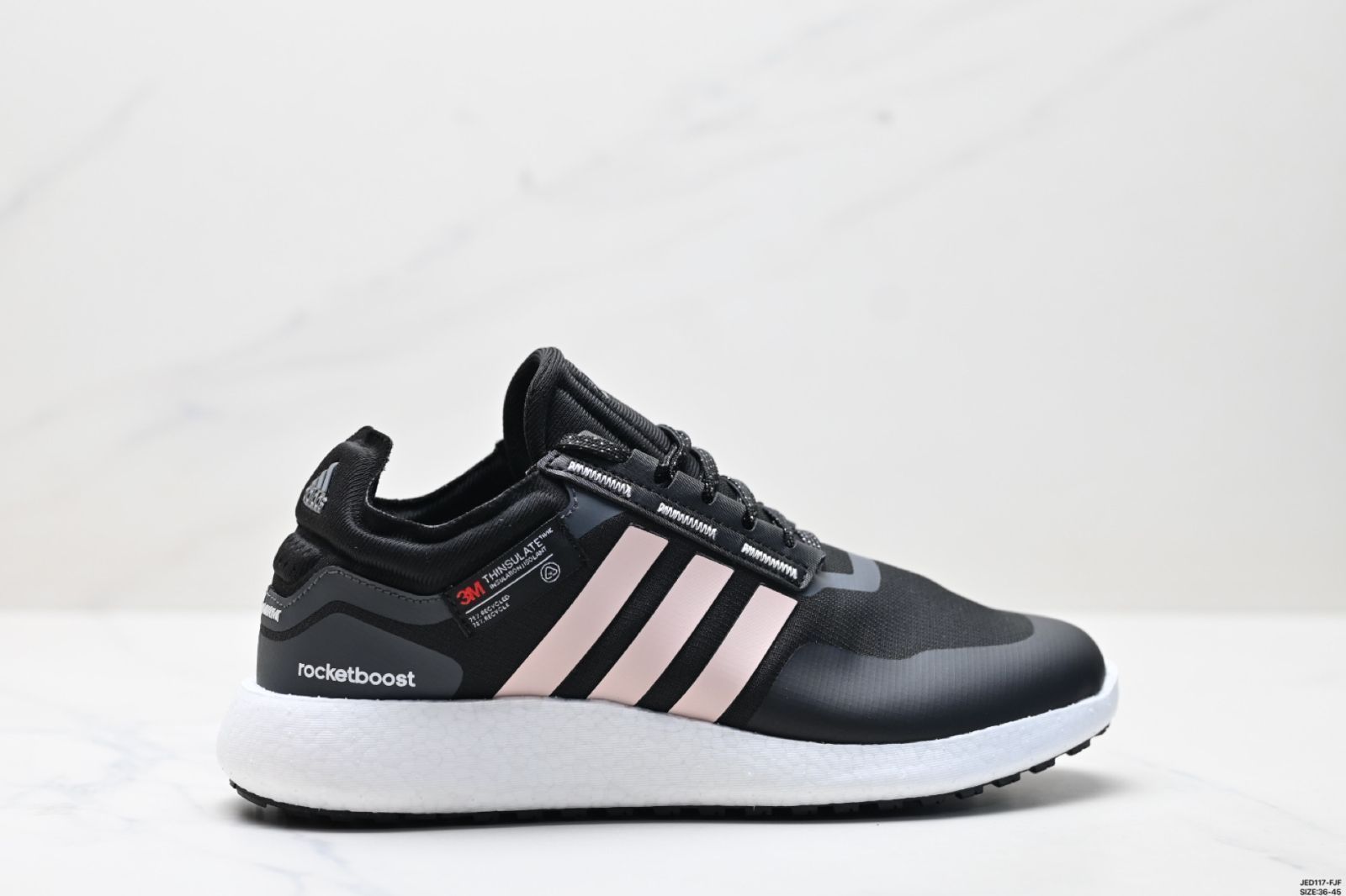 アディダス Adidas Rocket Boost 快適な織物素材 クッション・滑り止め・耐磨耗性 軽量リバウンド ローカット クッションランニングシューズ送料無料 在庫限定セール価格！