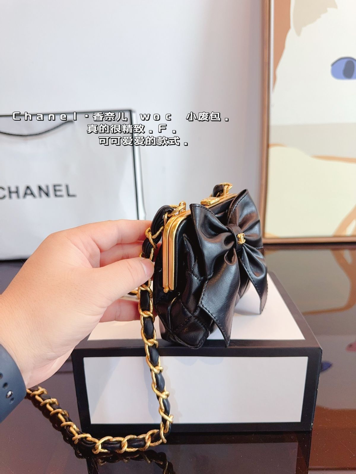 【今日特価】シャネル CHANEL 24C 花蝶ミニバッグ 少女感満点 送料無料 【今日特価】シャネル CHANEL 24C 花蝶ミニバッグ 少女感満点 送料無料